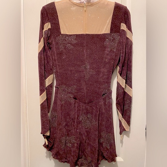 Custom made Figure Skating dress - Picture 2 of 3